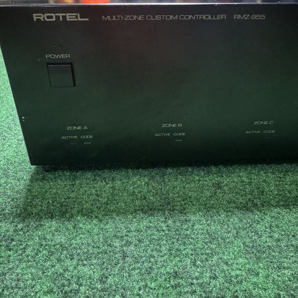 Rotel RZ-95 Multi Zone Custom Audio Controller Tested Working Home Audio - Picture 2 of 12